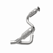 Load image into Gallery viewer, MagnaFlow Exhaust Products 49638 OEM Grade Direct-Fit Catalytic Converter for Select Chrysler Aspen, Dodge Durango