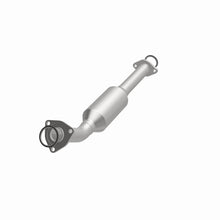 Load image into Gallery viewer, MagnaFlow Exhaust Products 4551406 California CARB Direct-Fit Catalytic Converter for Select Toyota Tundra