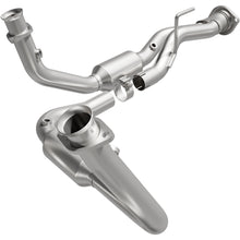 Load image into Gallery viewer, MagnaFlow Exhaust Products 24473 HM Grade Direct-Fit Catalytic Converter for Select Jeep Commander, Jeep Grand Cherokee