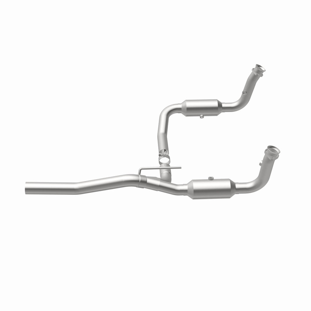 MagnaFlow Exhaust Products 5551187 California CARB Direct-Fit Catalytic Converter for Select Dodge Nitro, Jeep Liberty