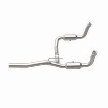 Load image into Gallery viewer, MagnaFlow Exhaust Products 5551187 California CARB Direct-Fit Catalytic Converter for Select Dodge Nitro, Jeep Liberty