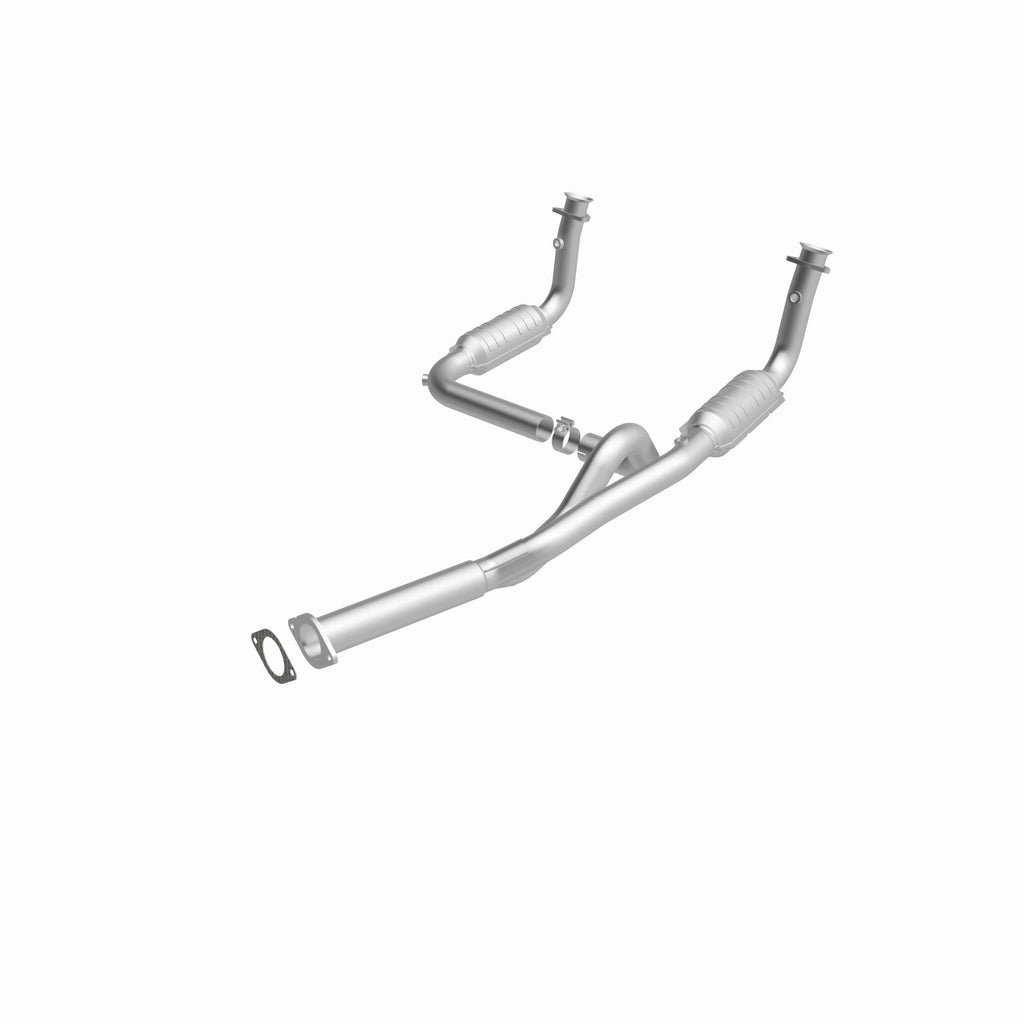 MagnaFlow Exhaust Products 49063 OEM Grade Direct-Fit Catalytic Converter for Select Chevrolet Express 1500, Chevrolet Express 2500, Chevrolet Express 3500, GMC Savana 1500, GMC Savana 2500, GMC Savana