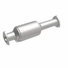 Load image into Gallery viewer, MagnaFlow Exhaust Products 3391894 California CARB Direct-Fit Catalytic Converter for Select Toyota Land Cruiser