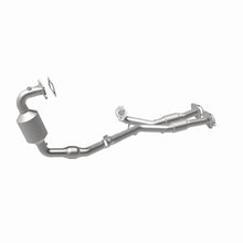 Load image into Gallery viewer, MagnaFlow Exhaust Products 5582647 California CARB Manifold Catalytic Converter for Select Cadillac SRX
