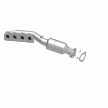 Load image into Gallery viewer, MagnaFlow Exhaust Products 51213 OEM Grade Manifold Catalytic Converter for Select Volkswagen Passat