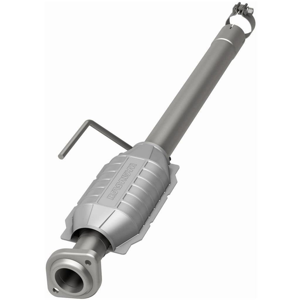 MagnaFlow Exhaust Products 49000 OEM Grade Direct-Fit Catalytic Converter for Select Jeep Wrangler