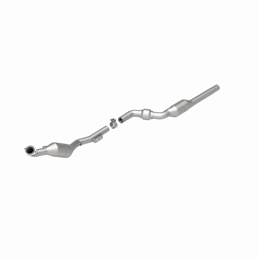 MagnaFlow Exhaust Products 51823 OEM Grade Direct-Fit Catalytic Converter for Select Mercedes-Benz E320