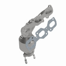 Load image into Gallery viewer, MagnaFlow Exhaust Products 5582920 California CARB Manifold Catalytic Converter for Select Ford Escape, Mercury Mariner