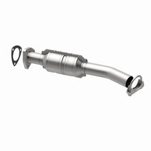 Load image into Gallery viewer, MagnaFlow Exhaust Products 23011 HM Grade Direct-Fit Catalytic Converter for Select Suzuki Forenza, Suzuki Reno