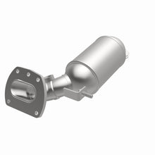 Load image into Gallery viewer, MagnaFlow Exhaust Products 22-009 OEM Grade Manifold Catalytic Converter for Select Lexus RX350, Lexus RX350L, Toyota Highlander, Toyota Sienna