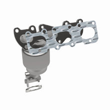 Load image into Gallery viewer, MagnaFlow Exhaust Products 52743 OEM Grade Manifold Catalytic Converter for Select Hyundai Santa Fe, Kia Sorento