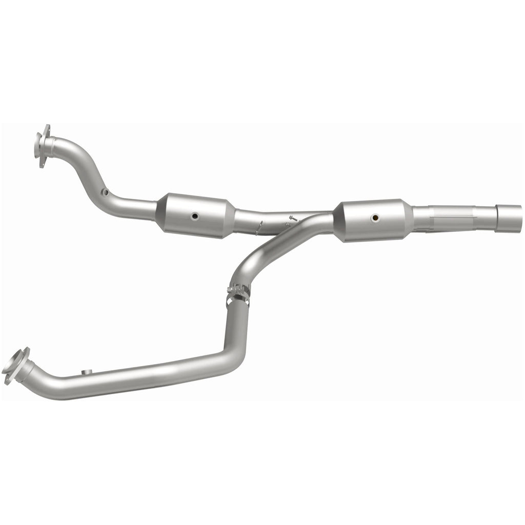 MagnaFlow Exhaust Products 21-513 OEM Grade Direct-Fit Catalytic Converter for Select Ram 2500, Ram