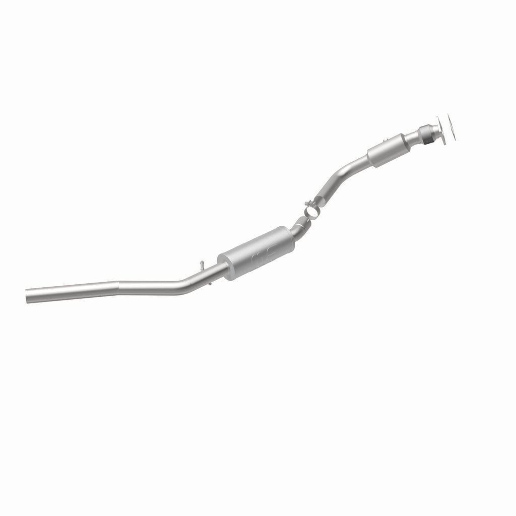 MagnaFlow Exhaust Products 5551510 California CARB Direct-Fit Catalytic Converter for Select Chrysler Town & Country, Dodge Grand Caravan
