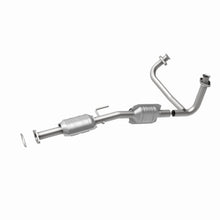 Load image into Gallery viewer, MagnaFlow Exhaust Products 447250 California CARB Direct-Fit Catalytic Converter for Select Ford Aerostar