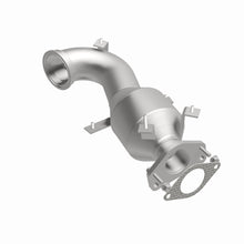 Load image into Gallery viewer, MagnaFlow Exhaust Products 21-697 OEM Grade Direct-Fit Catalytic Converter for Select Fiat 500L, Fiat 500X, Jeep Renegade