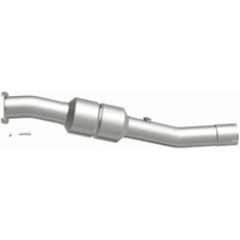 Load image into Gallery viewer, MagnaFlow Exhaust Products 49642 OEM Grade Direct-Fit Catalytic Converter for Select Chevrolet Silverado HD, Chevrolet Suburban 2500, GMC Sierra HD, GMC Yukon XL