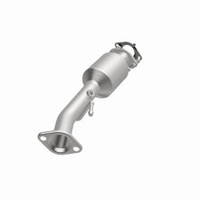 Load image into Gallery viewer, MagnaFlow Exhaust Products 52690 OEM Grade Direct-Fit Catalytic Converter for Select Chevrolet City Express, Nissan NV200