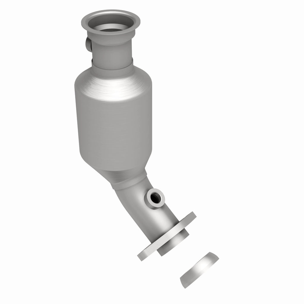 MagnaFlow Exhaust Products 49492 OEM Grade Direct-Fit Catalytic Converter for Select Jeep Liberty