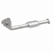 Load image into Gallery viewer, MagnaFlow Exhaust Products 27301 HM Grade Direct-Fit Catalytic Converter for Select Toyota 4Runner