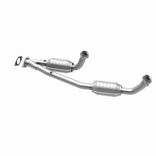 Load image into Gallery viewer, MagnaFlow Exhaust Products 4451353 California CARB Direct-Fit Catalytic Converter for Select Ford Windstar
