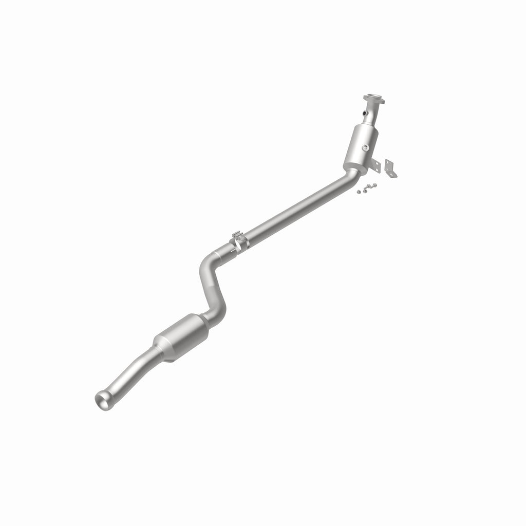 MagnaFlow Exhaust Products 21-447 OEM Grade Direct-Fit Catalytic Converter for Select Mercedes-Benz C300, Mercedes-Benz E350, Mercedes-Benz E400, Mercedes-Benz GLK350