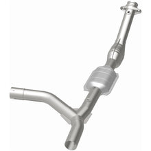 Load image into Gallery viewer, MagnaFlow Exhaust Products 23133 HM Grade Direct-Fit Catalytic Converter for Select Ford E-150, Ford E-150 Club Wagon, Ford E-150 Econoline, Ford E-150 Econoline Club Wagon, Ford E-250