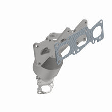 Load image into Gallery viewer, MagnaFlow Exhaust Products 51201 OEM Grade Manifold Catalytic Converter for Select Hyundai Santa Fe, Hyundai Veracruz