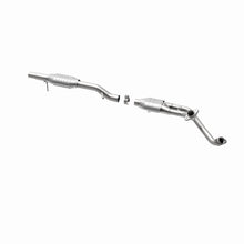 Load image into Gallery viewer, MagnaFlow Exhaust Products 334302 California CARB Direct-Fit Catalytic Converter for Select Ford Bronco, Ford E-150 Econoline, Ford E-150 Econoline Club Wagon, Ford E-250 Econoline, Ford E-250 Econoline Club Wagon, Ford E-350 Econoline, Ford E-350