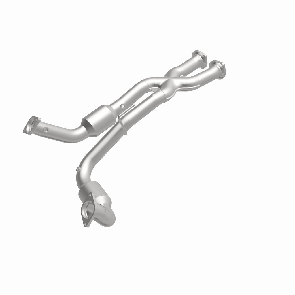 MagnaFlow Exhaust Products 49046 OEM Grade Direct-Fit Catalytic Converter for Select Jeep Grand Cherokee