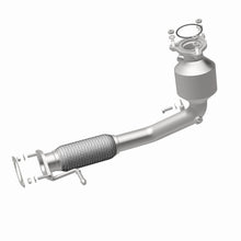 Load image into Gallery viewer, MagnaFlow Exhaust Products 5582941 California CARB Direct-Fit Catalytic Converter for Select Chevrolet Captiva Sport, Chevrolet Equinox, GMC Terrain