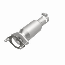 Load image into Gallery viewer, MagnaFlow Exhaust Products 5592221 California CARB Direct-Fit Catalytic Converter for Select Cadillac SRX, Saab 9-4X
