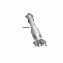 Load image into Gallery viewer, MagnaFlow Exhaust Products 280096 OEM Grade Direct-Fit Catalytic Converter for Select Toyota Highlander