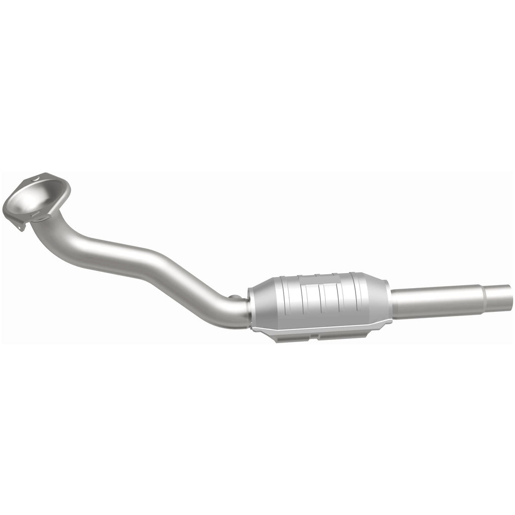 MagnaFlow Exhaust Products 22923 Standard Grade Direct-Fit Catalytic Converter for Select Volkswagen Golf, Volkswagen Jetta