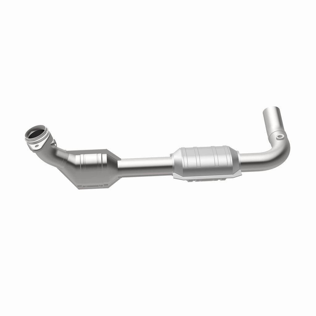 MagnaFlow Exhaust Products 51433 OEM Grade Direct-Fit Catalytic Converter for Select Ford E-150, Ford E-150 Club Wagon, Ford E-150 Econoline, Ford E-150 Econoline Club Wagon, Ford E-250
