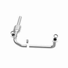 Load image into Gallery viewer, MagnaFlow Exhaust Products 93109 Standard Grade Direct-Fit Catalytic Converter for Select Chevrolet C1500, Chevrolet K1500, GMC C1500, GMC K1500