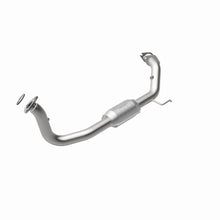 Load image into Gallery viewer, MagnaFlow Exhaust Products 93160 HM Grade Direct-Fit Catalytic Converter for Select Honda Passport, Isuzu Amigo, Isuzu Axiom, Isuzu Rodeo, Isuzu Rodeo Sport