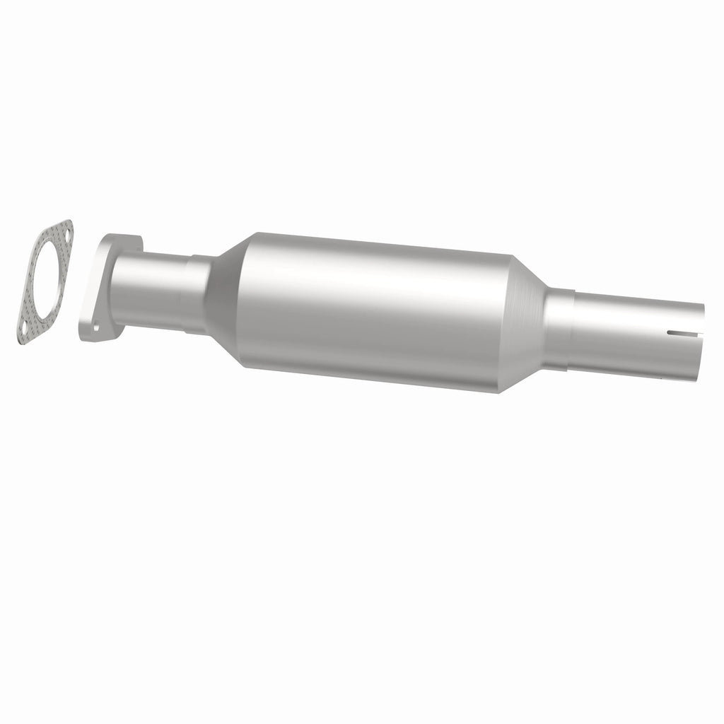 MagnaFlow Exhaust Products 51157 OEM Grade Direct-Fit Catalytic Converter for Select Ford Focus