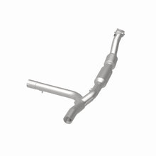 Load image into Gallery viewer, MagnaFlow Exhaust Products 4583622 California CARB Direct-Fit Catalytic Converter for Select Ford F-150