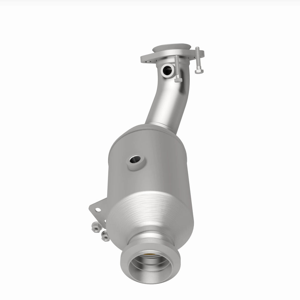 MagnaFlow Exhaust Products 21-682 OEM Grade Direct-Fit Catalytic Converter for Select Mercedes-Benz C400, Mercedes-Benz C43 AMG, Mercedes-Benz C450 AMG, Mercedes-Benz E43 AMG, Mercedes-Benz E450, Mercedes-Benz GLC43 AMG