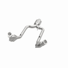 Load image into Gallery viewer, MagnaFlow Exhaust Products 441111 California CARB Direct-Fit Catalytic Converter for Select Ford Thunderbird, Mercury Cougar