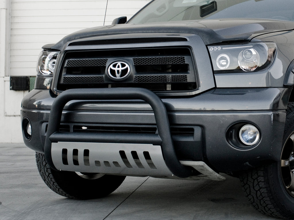 Armordillo 7141636 Armordillo 2007-2010 Chevrolet Silverado 2500/3500 Classic Bull Bar -Matte Black for Select Chevrolet Silverado HD, Chevrolet Silverado HD