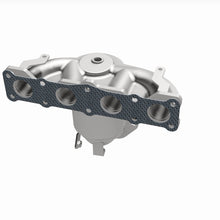 Load image into Gallery viewer, MagnaFlow Exhaust Products 5531775 California CARB Manifold Catalytic Converter for Select Hyundai Santa Fe Sport, Kia Sorento