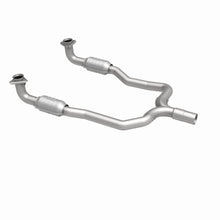 Load image into Gallery viewer, MagnaFlow Exhaust Products 337487 California CARB Direct-Fit Catalytic Converter for Select Chevrolet Corvette
