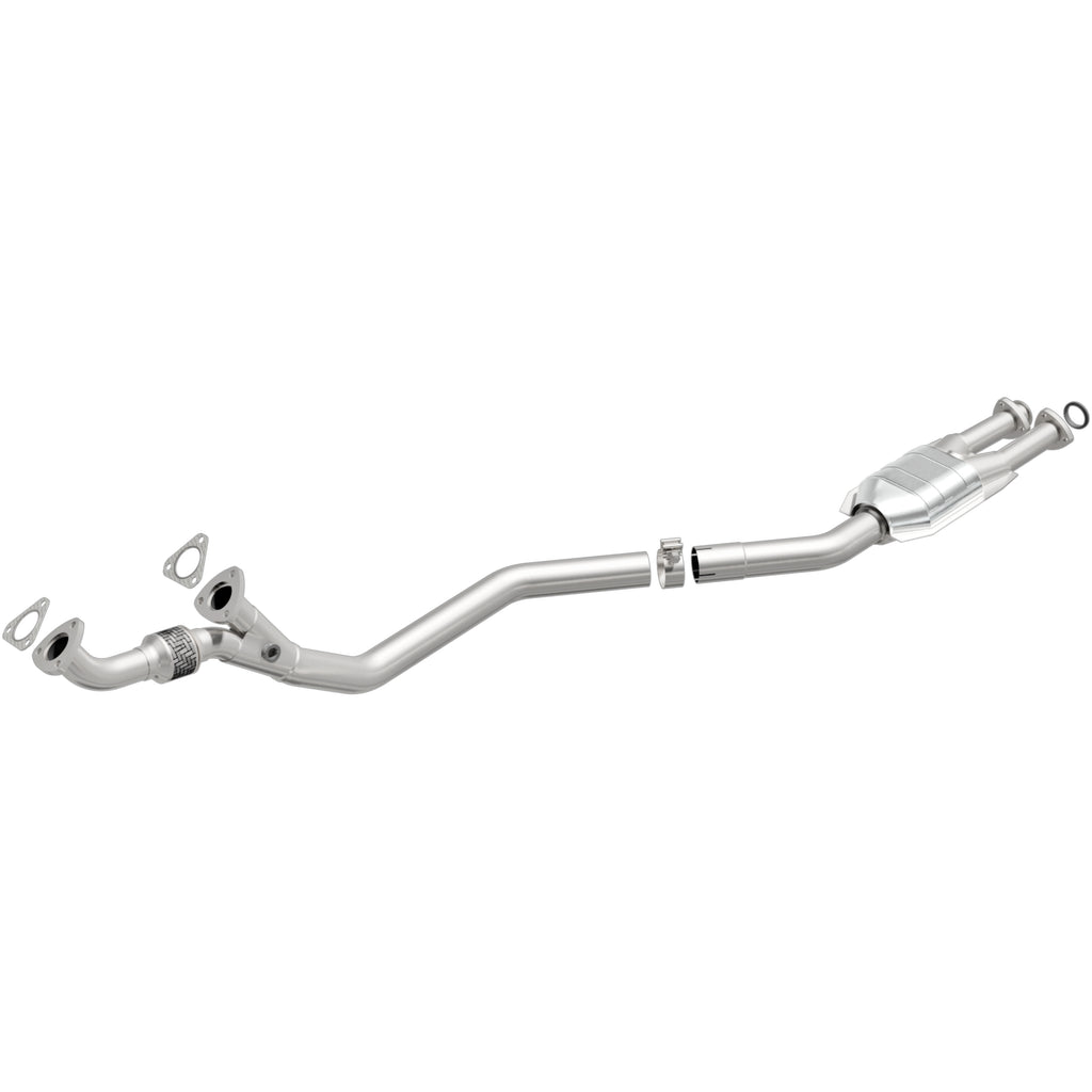 MagnaFlow Exhaust Products 23558 Standard Grade Direct-Fit Catalytic Converter for Select BMW 533i, BMW 633CSi