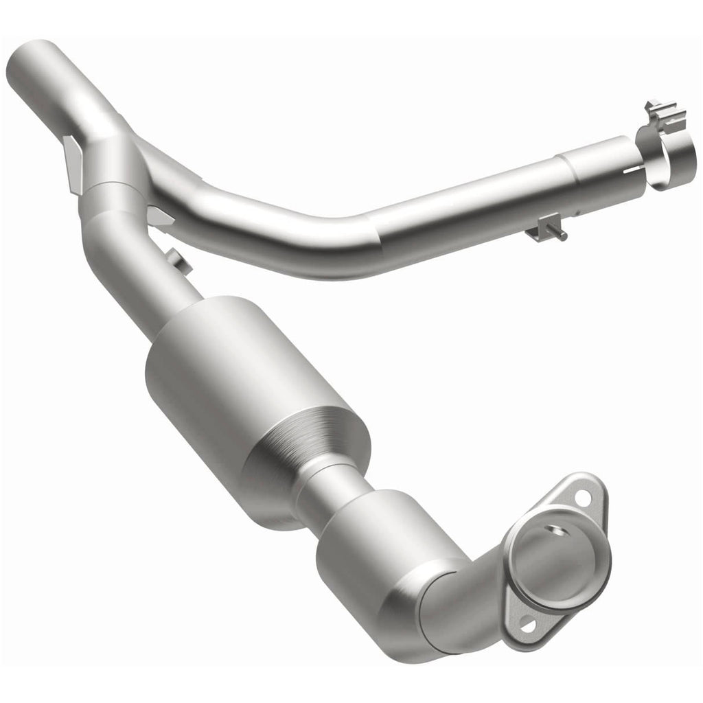 MagnaFlow Exhaust Products 280008 OEM Grade Direct-Fit Catalytic Converter for Select Ford F-150, Ford F-150 Heritage
