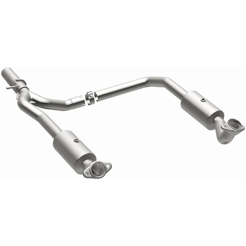 MagnaFlow Exhaust Products 21-599 OEM Grade Direct-Fit Catalytic Converter for Select Ford E-250, Ford E-350 Super Duty