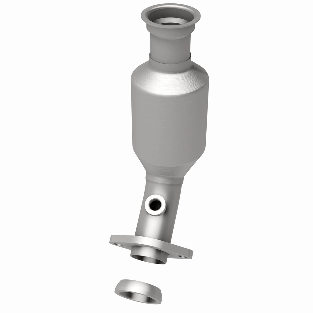 MagnaFlow Exhaust Products 49492 OEM Grade Direct-Fit Catalytic Converter for Select Jeep Liberty