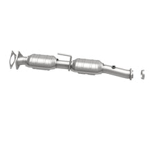 Load image into Gallery viewer, MagnaFlow Exhaust Products 447235 California CARB Direct-Fit Catalytic Converter for Select Ford Ranger, Mazda B3000, Mazda B4000