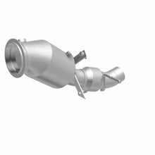 Load image into Gallery viewer, MagnaFlow Exhaust Products 52266 OEM Grade Direct-Fit Catalytic Converter for Select BMW 528i, BMW 528i xDrive, BMW X5