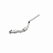 Load image into Gallery viewer, MagnaFlow Exhaust Products 51414 OEM Grade Direct-Fit Catalytic Converter for Select Audi A3, Volkswagen Beetle, Volkswagen Eos, Volkswagen GTI, Volkswagen Jetta